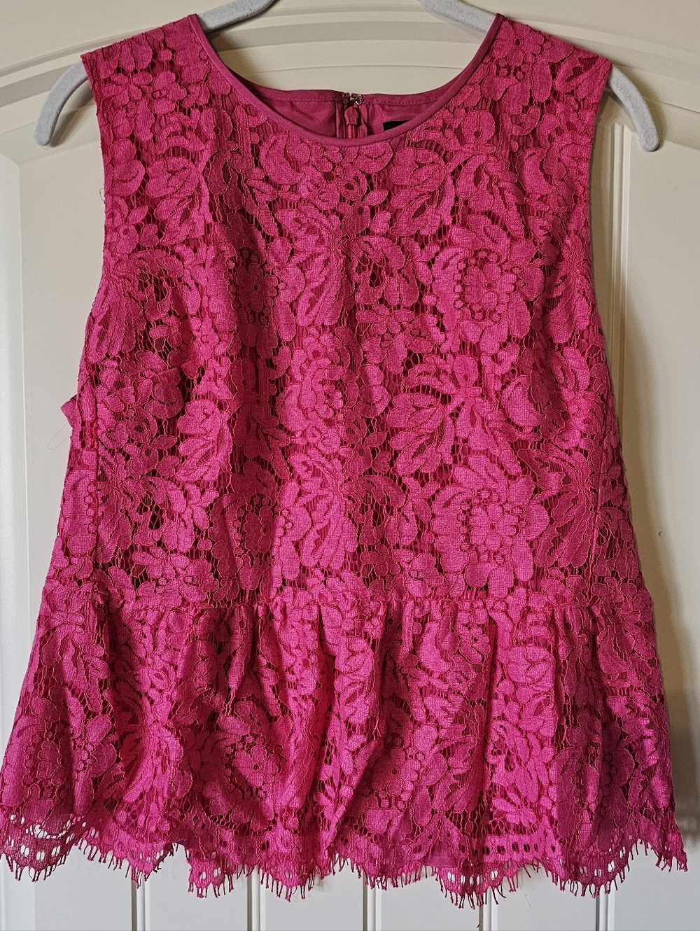 J. Crew Hot Pink Lace Peplum Top, Size 10 - Picture 3 of 5
